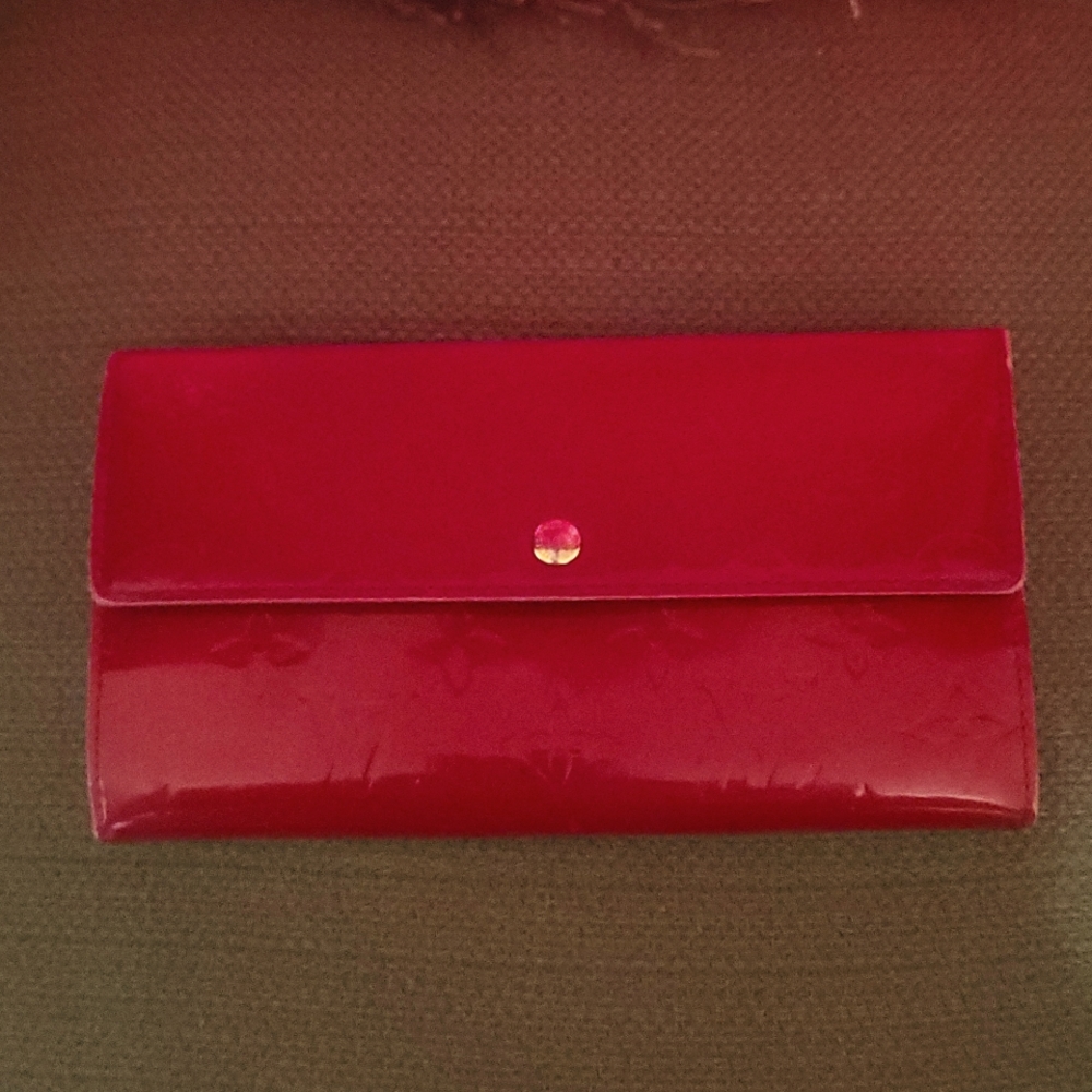 Louis Vuitton Red Monogram Vernis